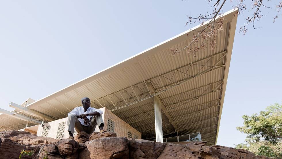 Edit Roof Structure Of The National Park Of Mali Photo By Iwan Baan