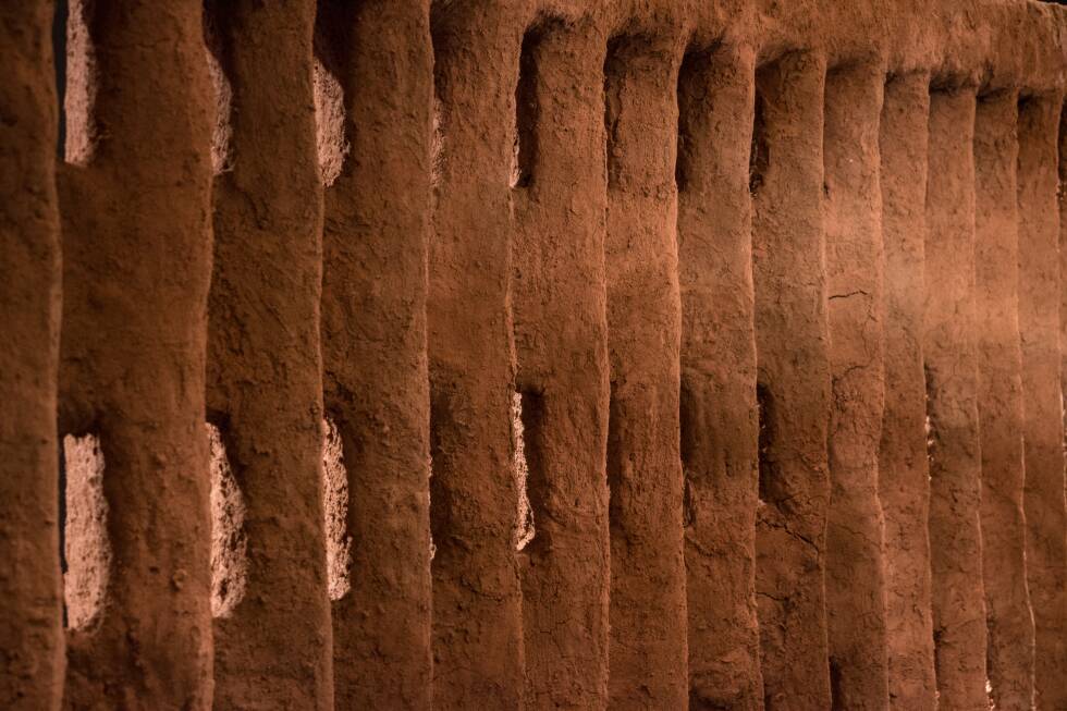 Traditional Clay Wall On Display At Francis Kr Primary Elements At Museo Ico Photo By Kr Architecture